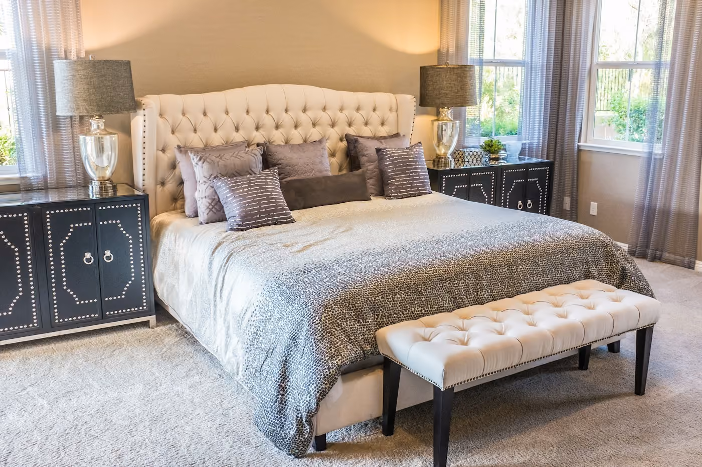 Illustrative sample photo: Bedroom. Source: Unsplash (photo-1505693416388-ac5ce068fe85).